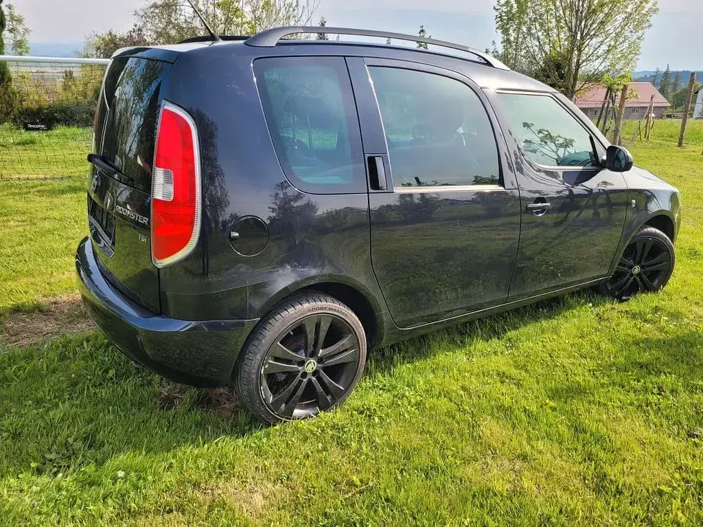 Gebraucht Skoda Roomster 86 PS (63 kW) 2013 Schwarz Van / Kleinbus