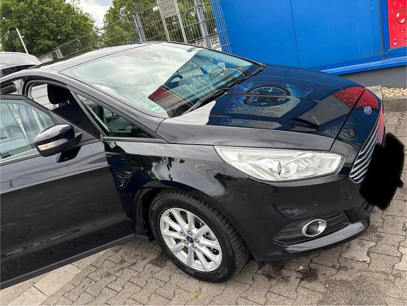 Gebraucht Ford S-MAX S 150 PS (110 kW) 2018 Schwarz Van / Kleinbus