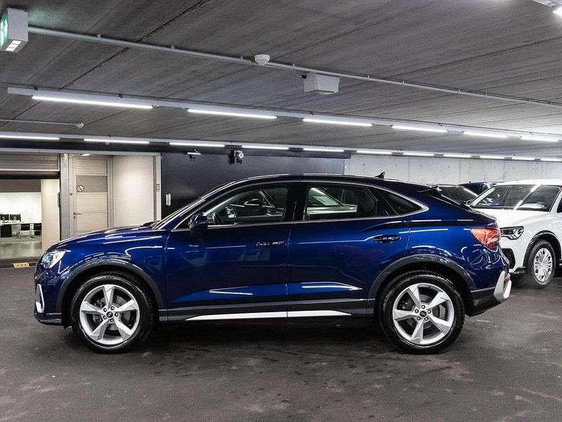 Gebraucht Audi Q3 S-Line 150 PS (110 kW) 2022 Navarrablau metallic SUV