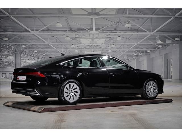 Gebraucht Audi A7 Sportback Premium 299 PS (219 kW) 2022 Brillantschwarz Kleinwagen