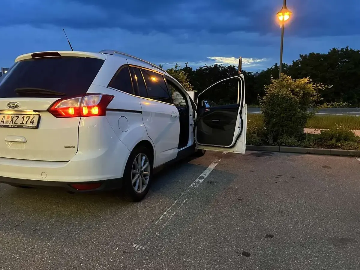 Gebraucht Ford C-MAX Titanium 150 PS (110 kW) 2012 Van / Kleinbus