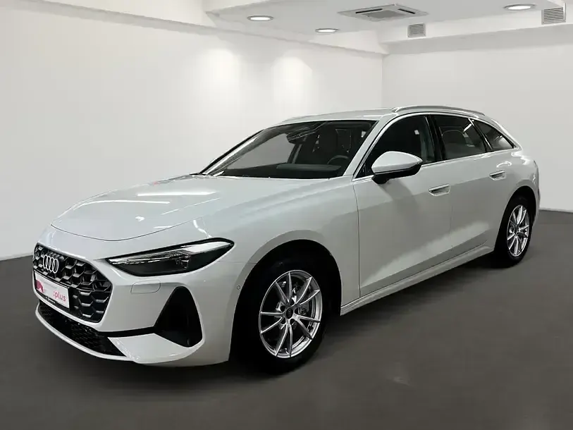 Gebraucht Audi A5 Sport 204 PS (150 kW) 2025 Gletscherweiß metallic Kombi