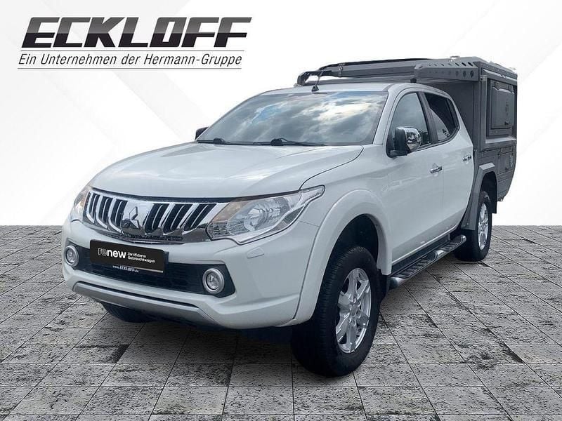 Weiß Gebraucht 2016 Mitsubishi L200 Plus Abholung | 38.900 € - Bild 1/4