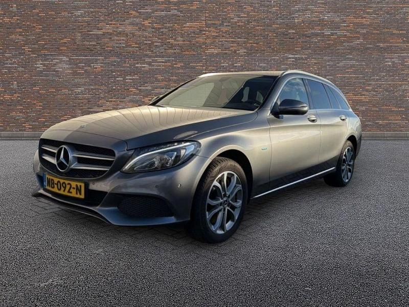 Gebraucht Mercedes C350 279 PS (205 kW) 2016 Grau Kombi
