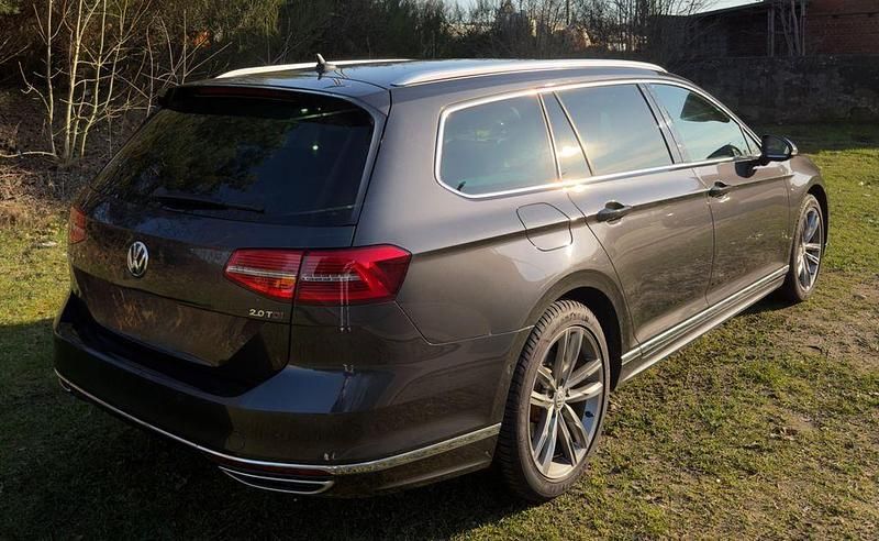 Gebraucht VW Passat 190 PS (139 kW) 2017 Grau Kombi