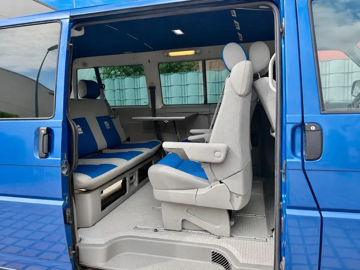 Gebraucht VW Multivan Edition 151 PS (111 kW) 2001 Blau Van / Kleinbus