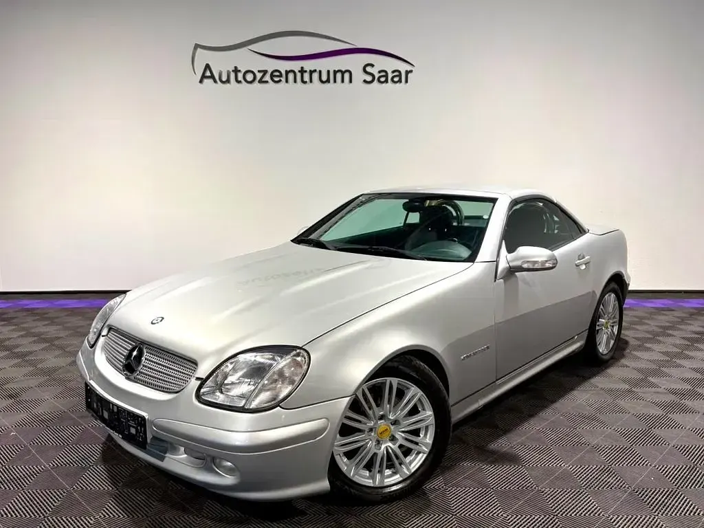 Gebraucht Mercedes SLK200 Edition 163 PS (119 kW) 2003 Silber Cabrio
