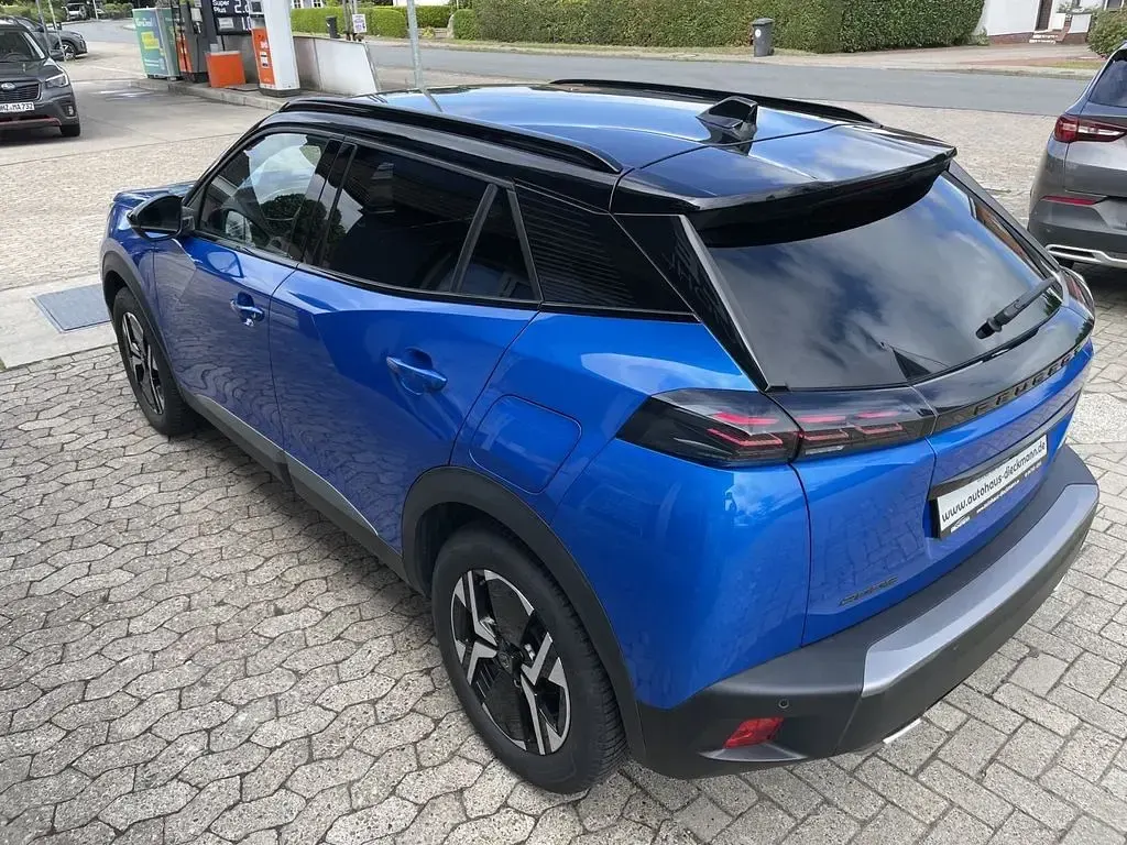 Gebraucht Peugeot 2008 GT 136 PS (100 kW) 2024 Blau SUV