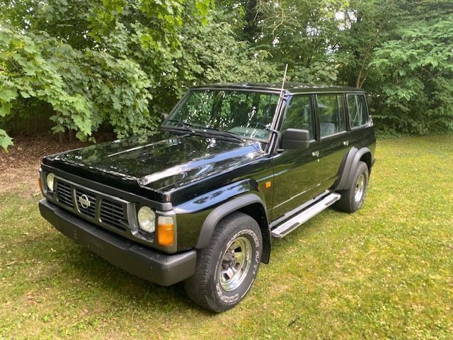 Schwarz Gebraucht 1992 Nissan Patrol SUV | 23.900 € - Bild 1/4