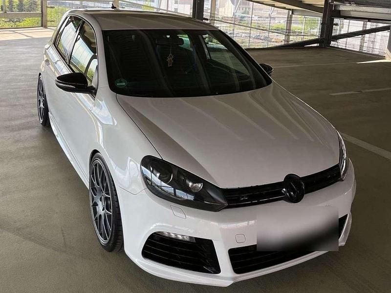Weiß Gebraucht 2012 VW Golf VII R Limousine | 13.000 € (Guter Preis) - Bild 1/4