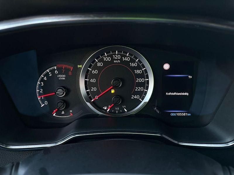 Gebraucht Toyota Corolla Comfort 116 PS (85 kW) 2022 Silber Kombi