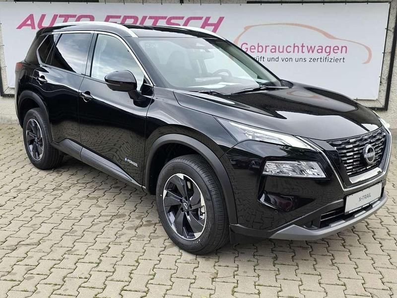 Black pearl (m) Neu 2025 Nissan X-Trail N-Connecta SUV | 39.990 € - Bild 1/4