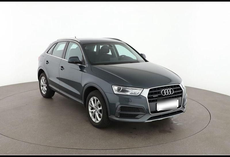 Grün Gebraucht 2018 Audi Q3 Design SUV | 20.300 € (Fairer Preis) - Bild 1/4