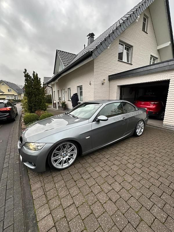 Gebraucht BMW 335 Cabriolet M Performance 306 PS (225 kW) 2008 Grau Cabrio