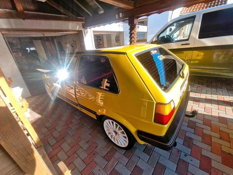 Gebraucht VW Golf III 75 PS (55 kW) 1991 Gelb Kleinwagen