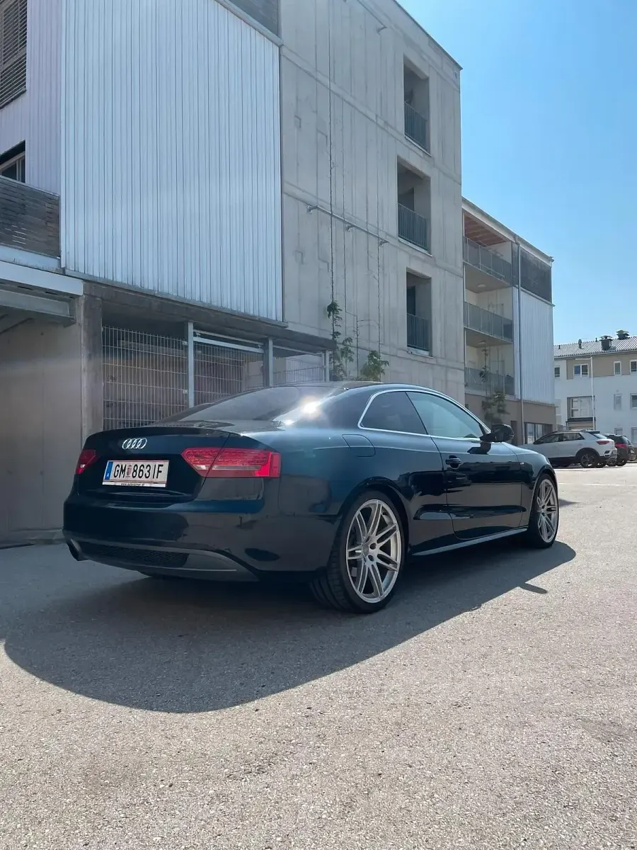 Gebraucht Audi A5 180 PS (132 kW) 2010 Schwarz Coupé