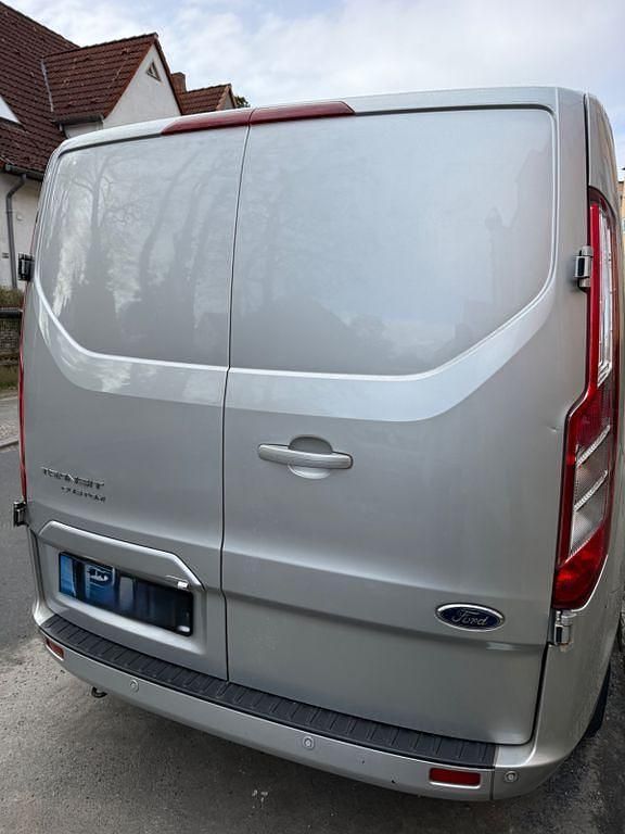 Gebraucht Ford Transit Custom 170 PS (125 kW) 2019 Silber Van / Kleinbus