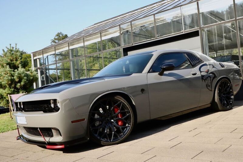 Grau Gebraucht 2018 Dodge Challenger Coupé | 69.500 € - Bild 1/4