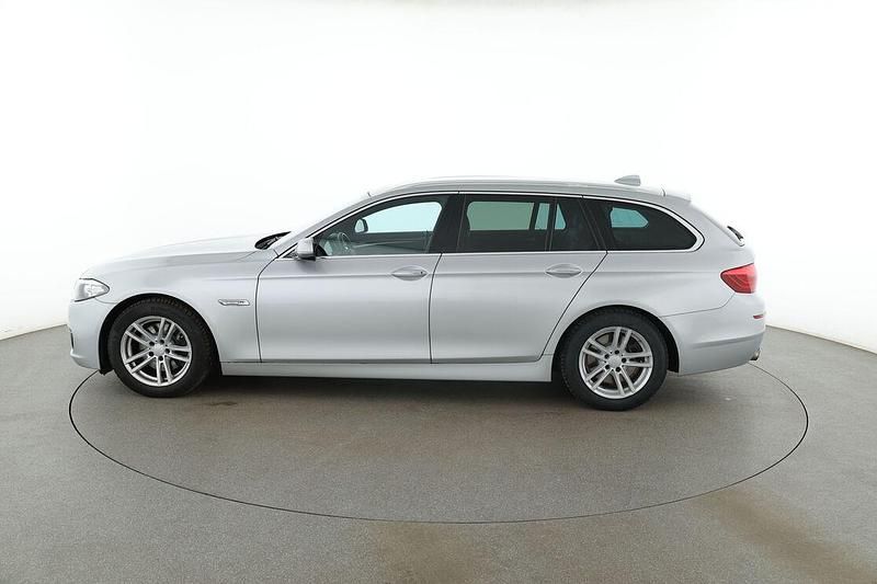 Second-hand BMW 520 Luxury Line 184 CP (135 kW) 2017 Argintiu Break