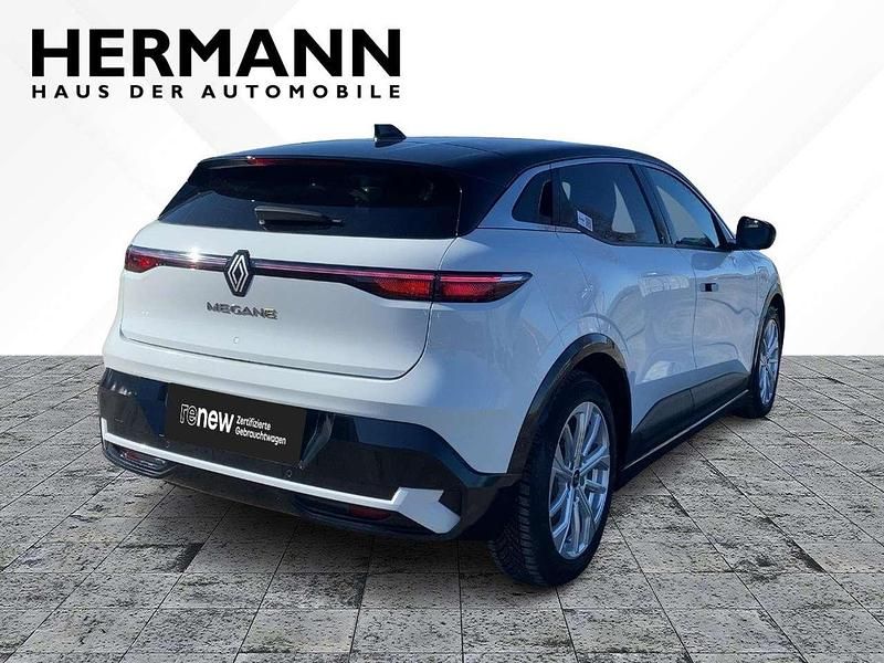 Gebraucht Renault Megane E-Tech Techno 160 kW (218 PS) 2022 Arktisweiß, dach black pearl Limousine