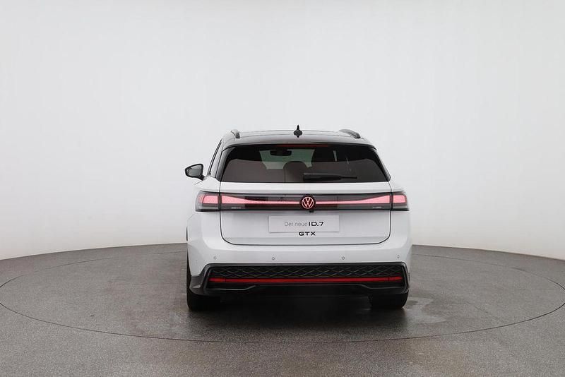 Second-hand VW ID.7 GTX 89 kW (122 CP) 2025 Alb Break