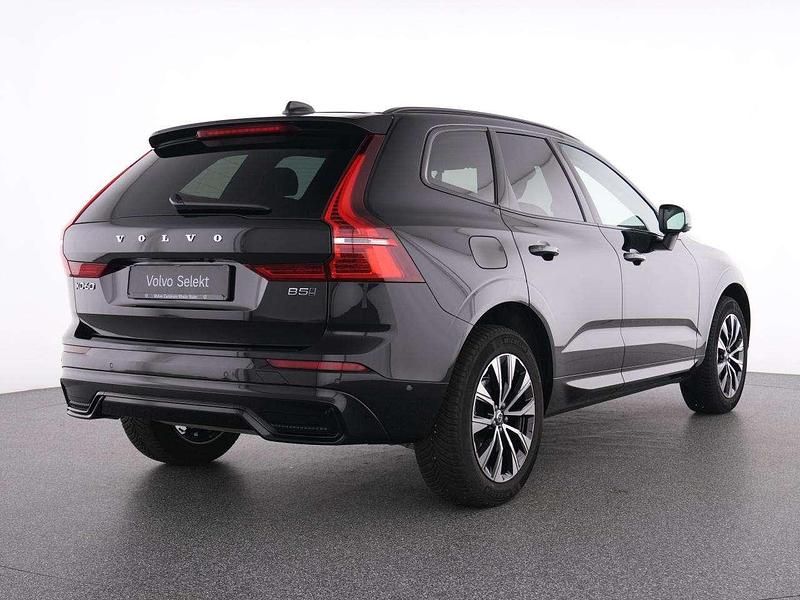 Gebraucht Volvo XC60 Plus 249 PS (183 kW) 2024 Schwarz SUV