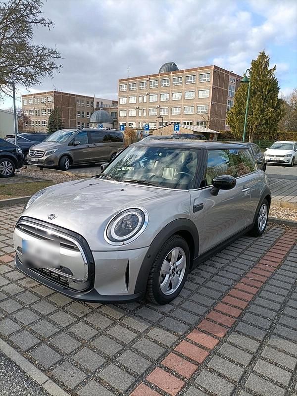 Gebraucht Mini Cooper 136 PS (100 kW) 2023 Silber Kleinwagen