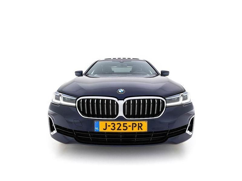 Gebraucht BMW 540 Executive 344 PS (253 kW) 2020 Blau Limousine