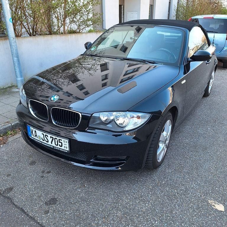 Gebraucht BMW 118 Cabriolet 143 PS (105 kW) 2008 Schwarz Cabrio