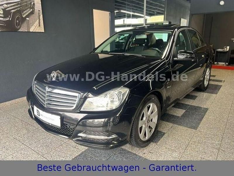 Gebraucht Mercedes C180 156 PS (114 kW) 2012 Schwarz Limousine