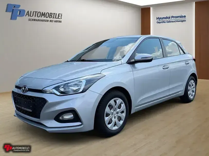 Gebraucht Hyundai i20 Select 75 PS (55 kW) 2019 Kleinwagen