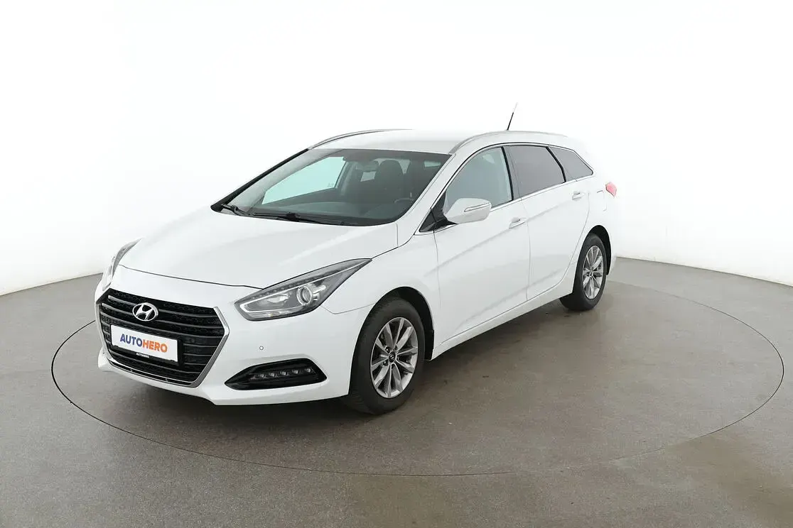 Gebraucht Hyundai i40 Trend 135 PS (99 kW) 2016 Kombi