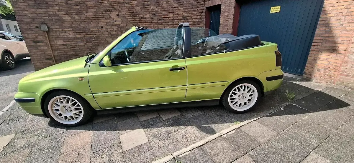 Gebraucht VW Golf Cabriolet 101 PS (74 kW) 1998 Grün Cabrio