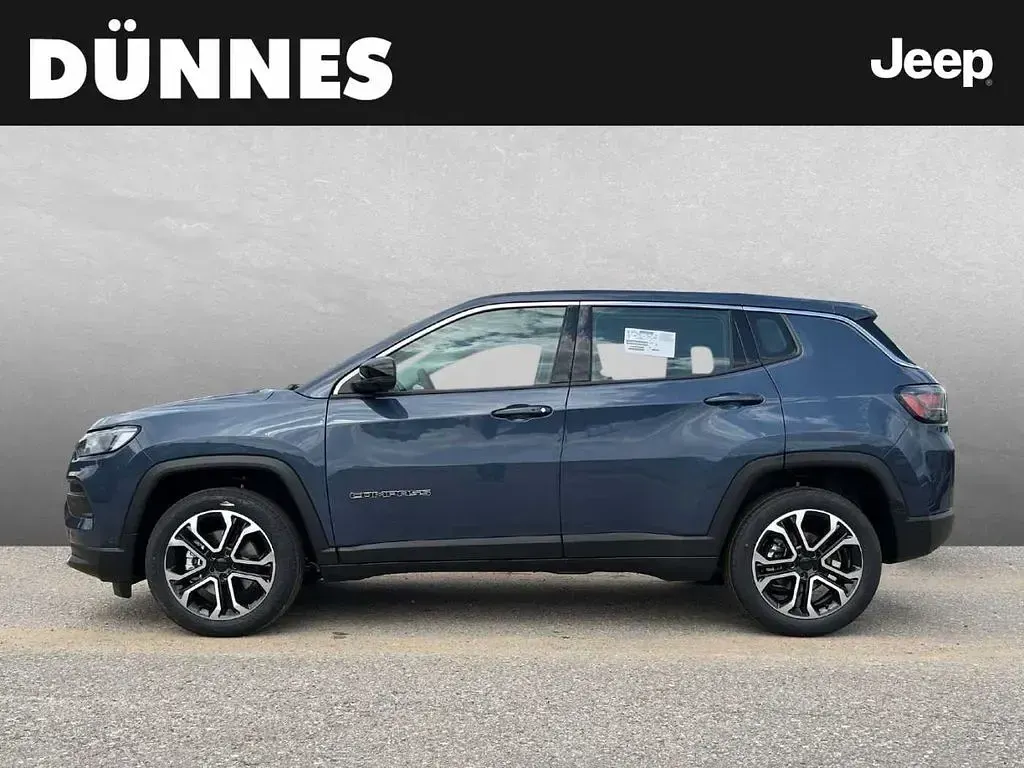Neu Jeep Compass Altitude 129 PS (94 kW) 2025 Blau SUV