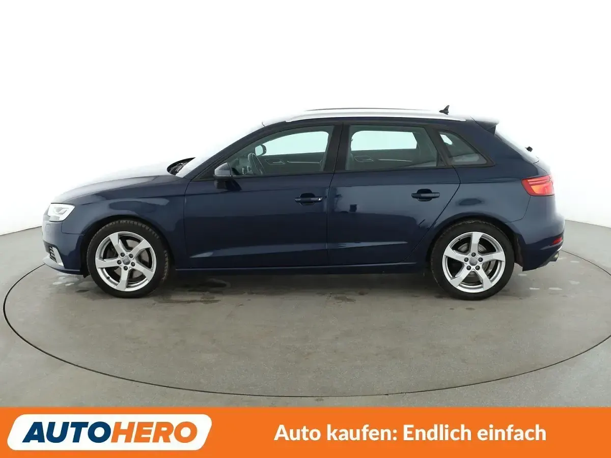 Gebraucht Audi A3 Sport 190 PS (139 kW) 2017 Blau Limousine