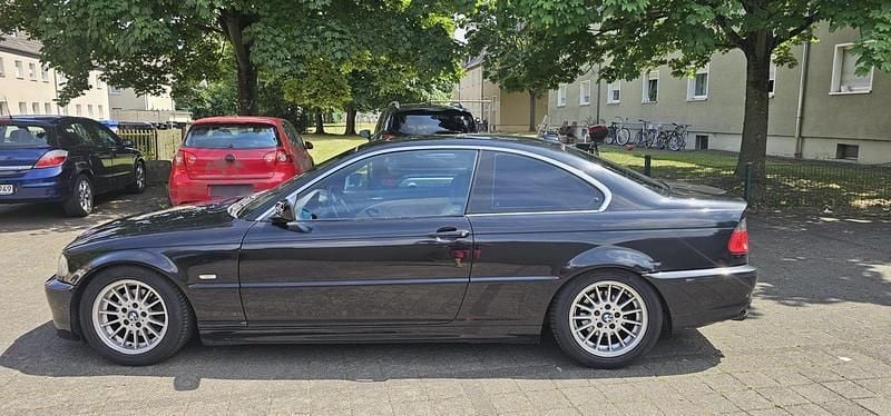 Gebraucht BMW 320 170 PS (125 kW) 2003 Schwarz Coupé