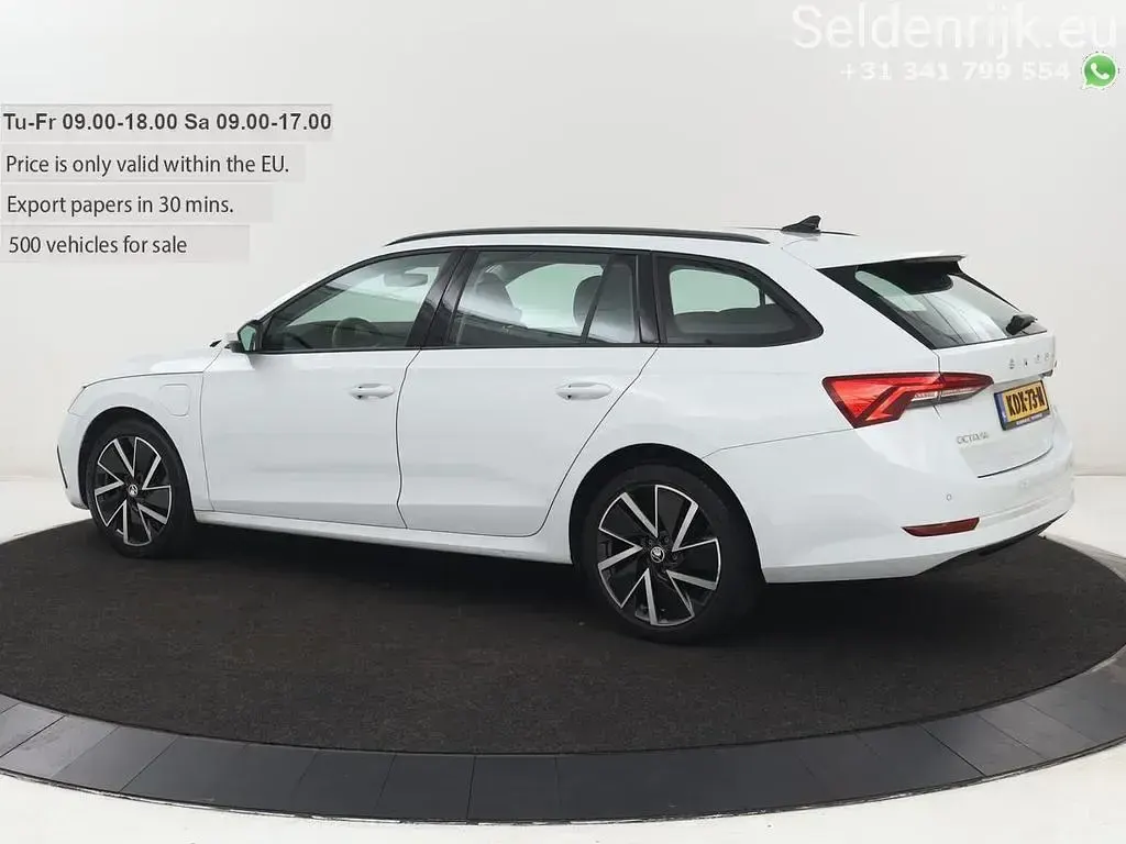 Gebraucht Skoda Octavia Business Line 204 PS (150 kW) 2021 Weiß Limousine