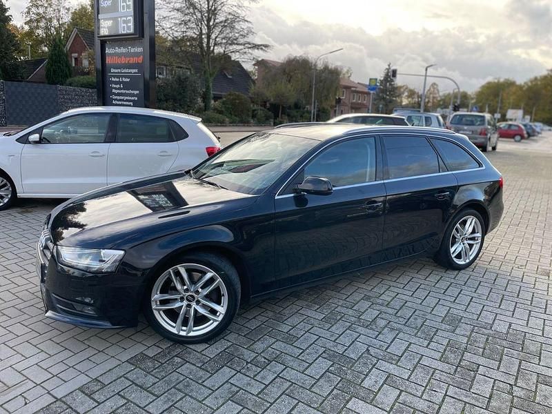 Gebraucht Audi A4 Ambiente 245 PS (180 kW) 2014 Schwarz Kombi