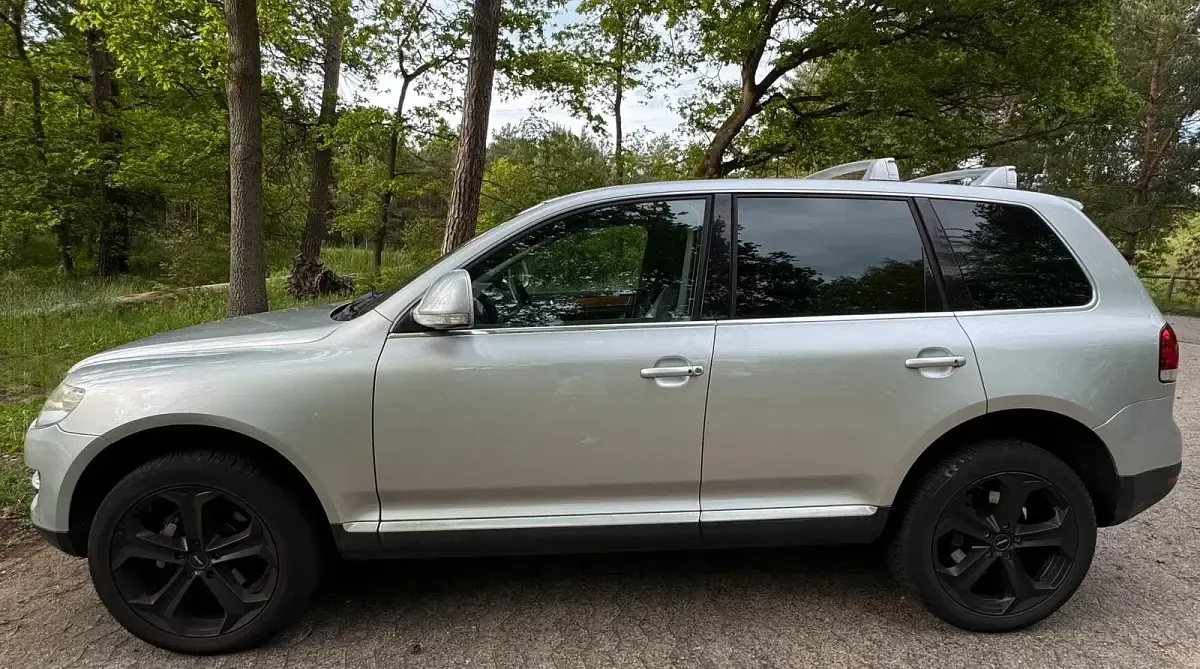 Używany VW Touareg 239 KM (175 kW) 2008 Szary SUV
