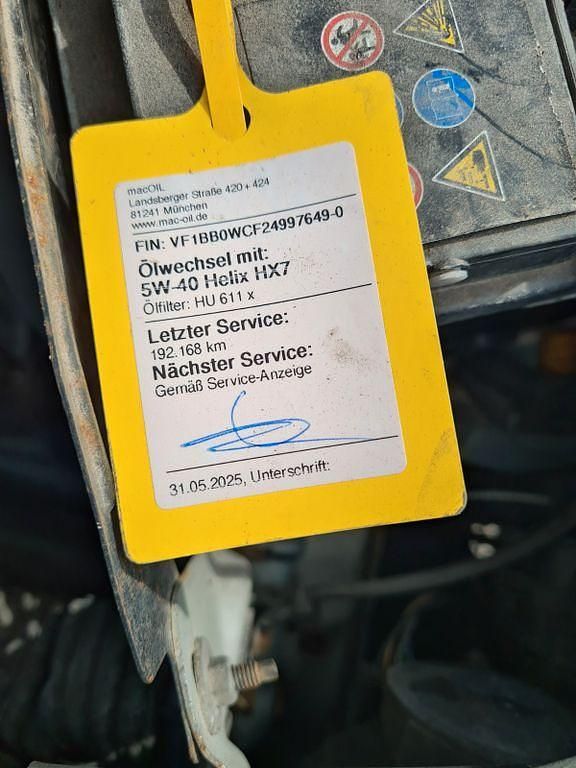 Gebraucht Renault Clio II Expression 75 PS (55 kW) 2002 Grau Limousine