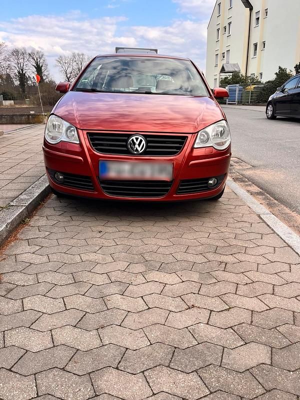 Gebraucht VW Polo 69 PS (50 kW) 2006 Rot Kleinwagen