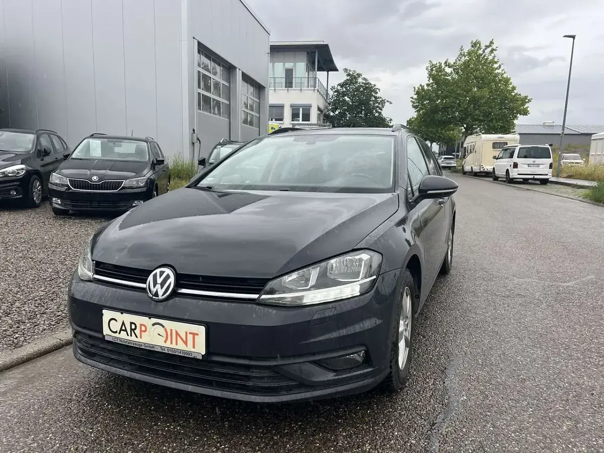 Gebraucht VW Golf VII 116 PS (85 kW) 2018 Grau Kombi