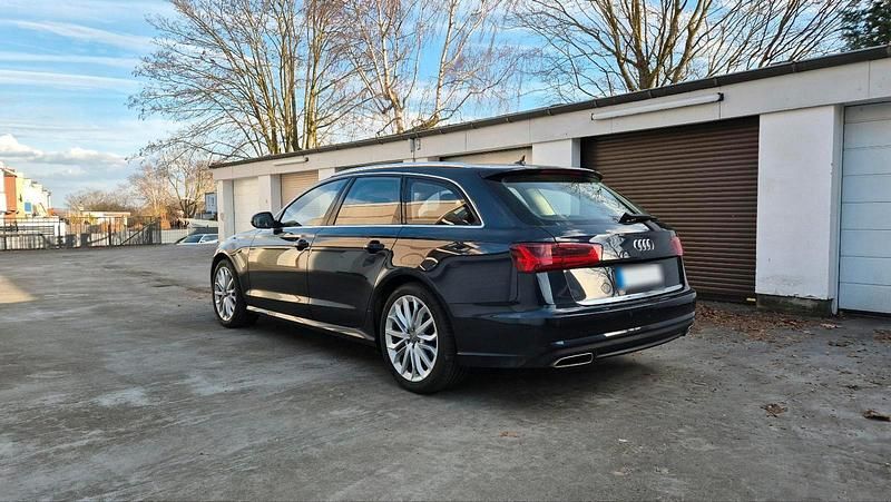 Gebraucht Audi A6 S-Line 218 PS (160 kW) 2015 Blau Kombi