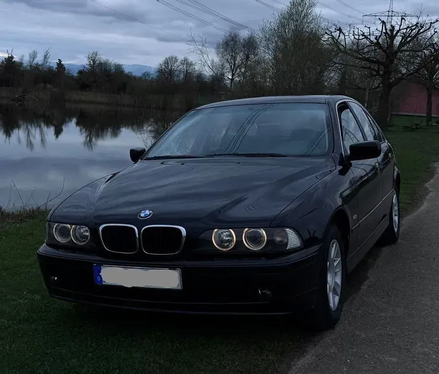 Second-hand BMW 525 192 CP (141 kW) 2000 Negru Berlinǎ