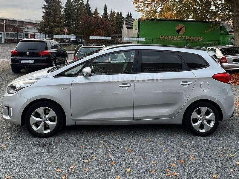 Gebraucht Kia Carens Vision 166 PS (122 kW) 2014 Silber Van / Kleinbus
