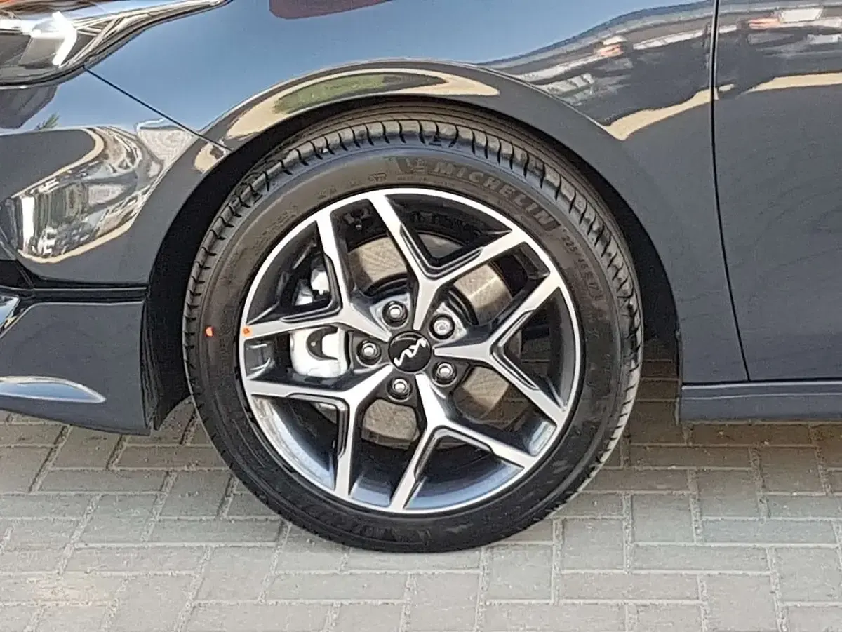 Gebraucht Kia Ceed Sportswagon 101 PS (74 kW) 2025 Pentametal Kombi