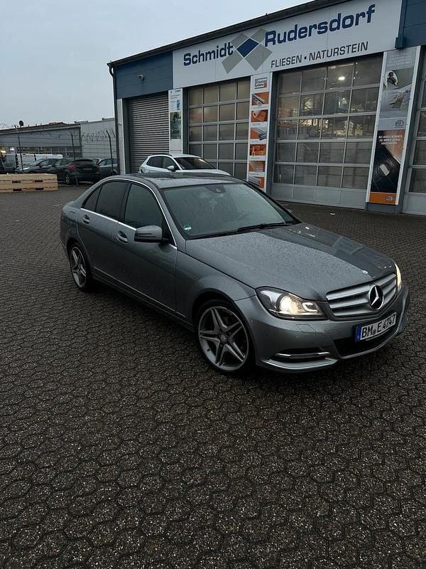 Gebraucht Mercedes C220 170 PS (125 kW) 2013 Grau Limousine