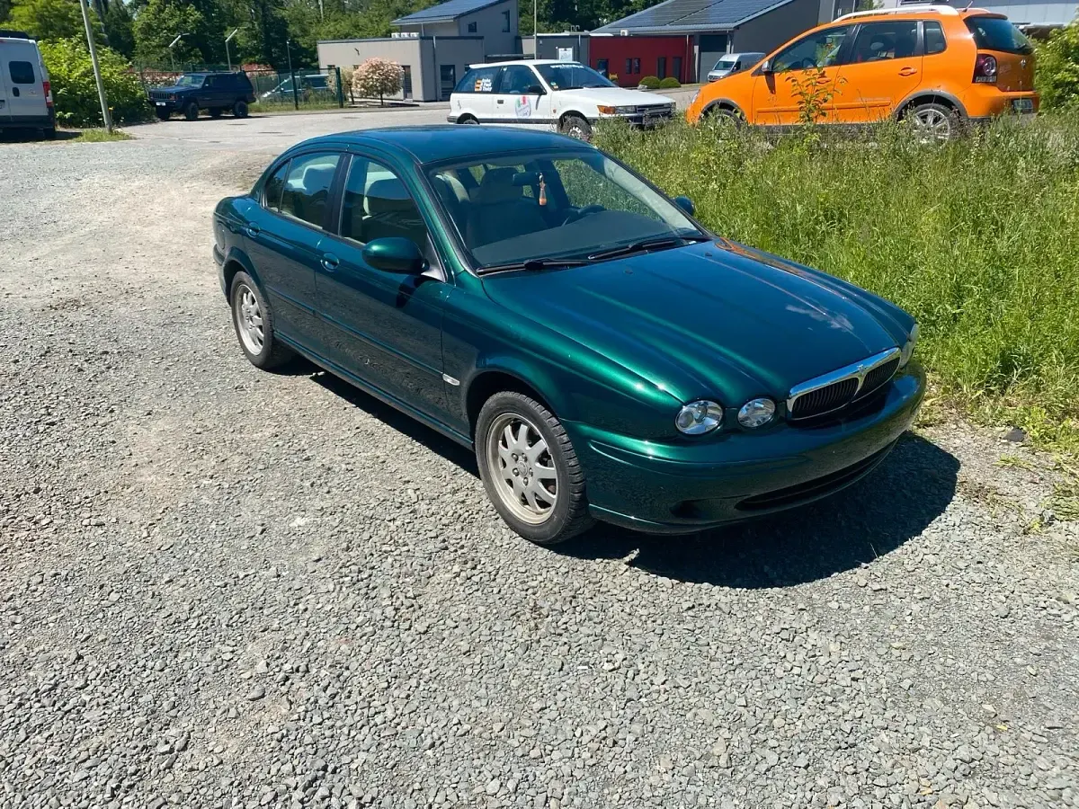 Käytetty Jaguar X-type 156 HP (114 kW) 2003 Vihreä Sedan