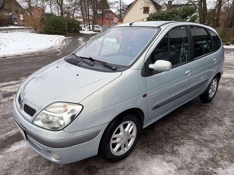 Gebraucht Renault Scénic Expression 107 PS (78 kW) 2002 Silber Van / Kleinbus