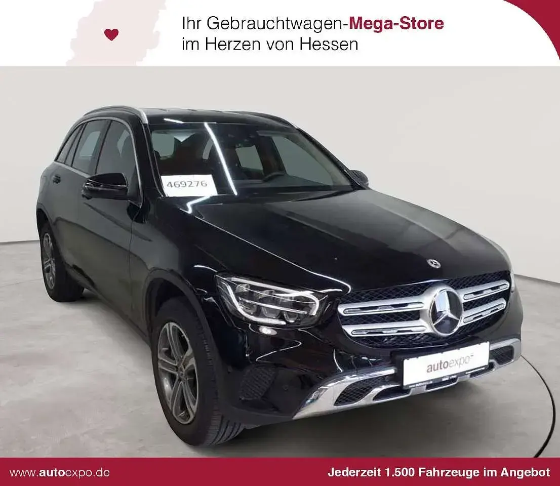 Gebraucht Mercedes GLC300 194 PS (142 kW) 2021 SUV